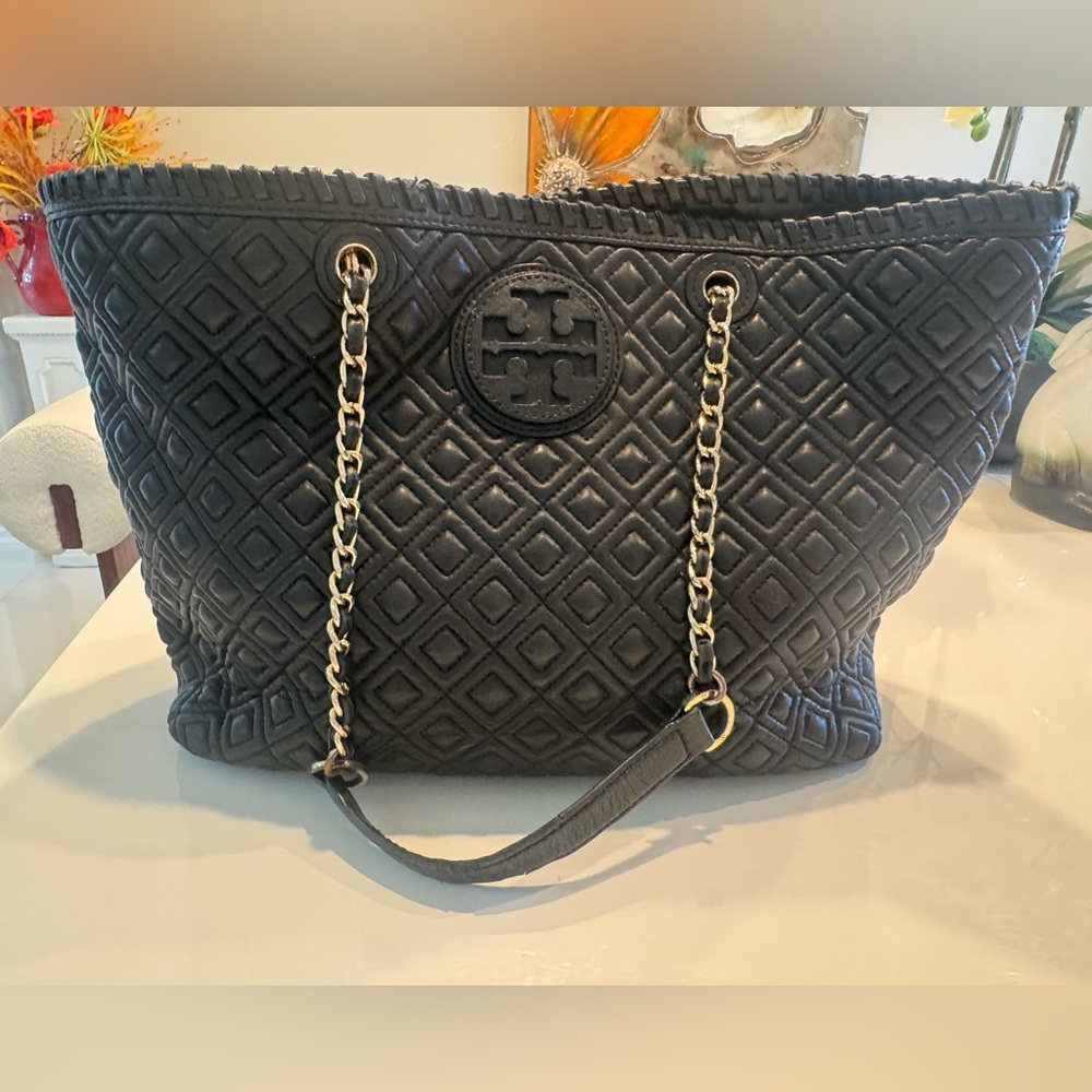 Tory Burch Fleming Large Black Quilted Tote Bag